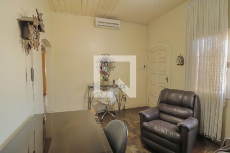 Sala de casa à venda com 3 quartos, 80m² em Santos Dumont, São Leopoldo
