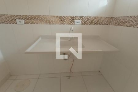 Cozinha de apartamento para alugar com 1 quarto, 40m² em Vila Araguaia, São Paulo