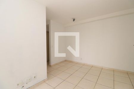 Sala de apartamento para alugar com 2 quartos, 55m² em Vila Endres, Guarulhos