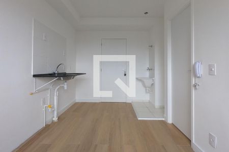 Sala/Cozinha de apartamento para alugar com 1 quarto, 24m² em Paraíso do Morumbi, São Paulo