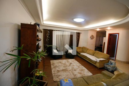 Sala de TV de casa à venda com 4 quartos, 640m² em Vila Mafra, São Paulo