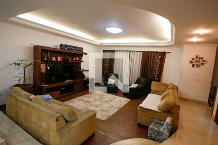 Sala de TV de casa à venda com 4 quartos, 640m² em Vila Mafra, São Paulo