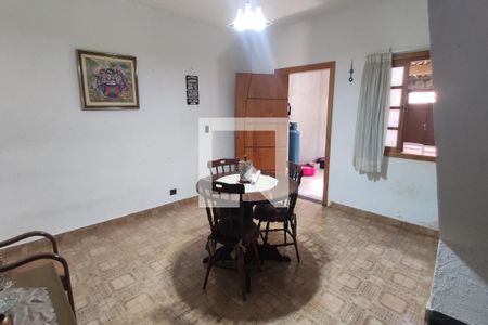 Sala de casa à venda com 3 quartos, 300m² em Vila Oratório, São Paulo