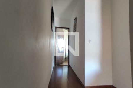 Corredor de casa à venda com 3 quartos, 300m² em Vila Oratório, São Paulo