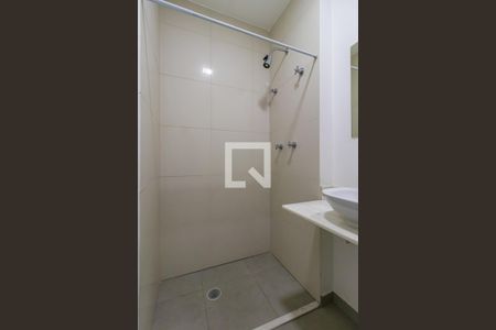 Banheiro Social de apartamento à venda com 2 quartos, 62m² em Melville Empresarial Ii, Barueri