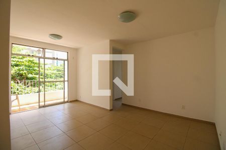 Sala de apartamento para alugar com 2 quartos, 80m² em Freguesia (jacarepaguá), Rio de Janeiro