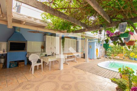 Casa à venda com 360m², 3 quartos e 4 vagas Casa à venda com 360m², 3 quartos e 4 vagasÁrea Externa