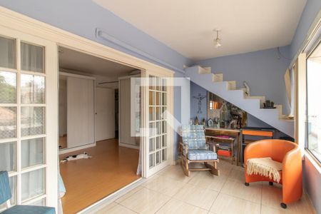 Casa à venda com 360m², 3 quartos e 4 vagas Casa à venda com 360m², 3 quartos e 4 vagasVaranda da Suíte