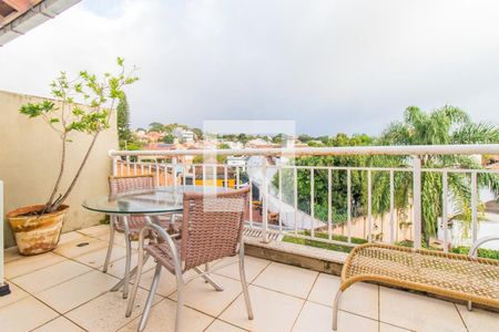 Casa à venda com 370m², 3 quartos e 2 vagas