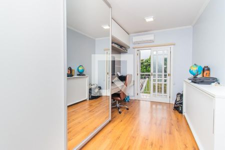 Casa à venda com 370m², 3 quartos e 2 vagas