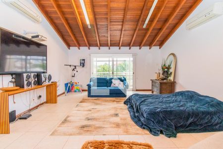 Casa à venda com 370m², 3 quartos e 2 vagas