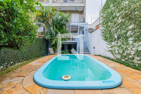 Casa à venda com 370m², 3 quartos e 2 vagas