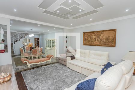 Sala de estar de casa para alugar com 3 quartos, 235m² em Vila Pereira Barreto, São Paulo