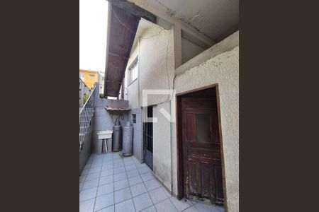 Comados da Garagem de casa à venda com 3 quartos, 285m² em Vila Brasílio Machado, São Paulo