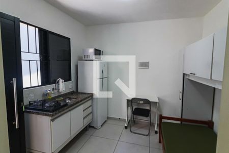 Studio - Quarto / Cozinha de kitnet/studio para alugar com 1 quarto, 15m² em Vila Sao Luis(zona Oeste), São Paulo