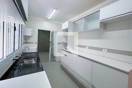 Casa à venda com 150m², 3 quartos e 1 vaga Casa à venda com 150m², 3 quartos e 1 vagaCozinha