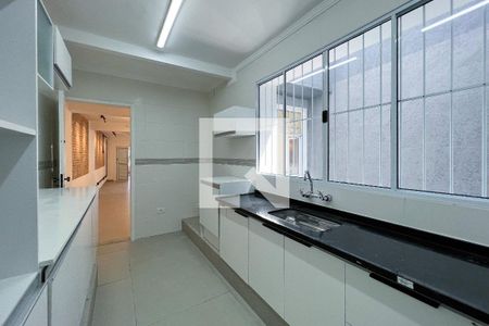 Casa à venda com 150m², 3 quartos e 1 vaga Casa à venda com 150m², 3 quartos e 1 vagaCozinha