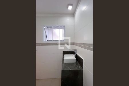 Casa à venda com 150m², 3 quartos e 1 vaga Casa à venda com 150m², 3 quartos e 1 vagaBanheiro da Suíte