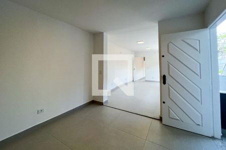 Casa à venda com 150m², 3 quartos e 1 vaga Casa à venda com 150m², 3 quartos e 1 vagaSuíte