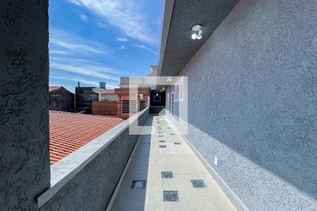 Casa à venda com 150m², 3 quartos e 1 vaga Casa à venda com 150m², 3 quartos e 1 vagaVaranda