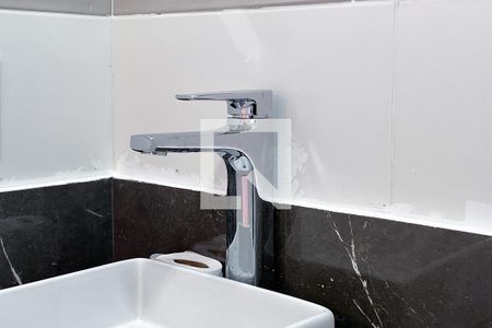 Casa à venda com 150m², 3 quartos e 1 vaga Casa à venda com 150m², 3 quartos e 1 vagaBanheiro da Suíte