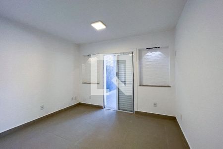 Casa à venda com 150m², 3 quartos e 1 vaga Casa à venda com 150m², 3 quartos e 1 vagaQuarto