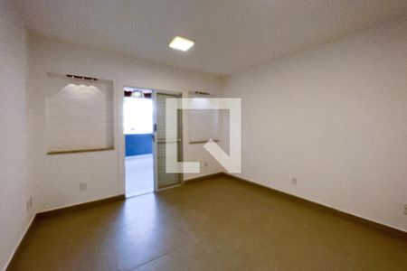 Casa à venda com 150m², 3 quartos e 1 vaga Casa à venda com 150m², 3 quartos e 1 vagaQuarto