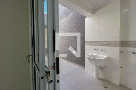 Casa à venda com 150m², 3 quartos e 1 vaga Casa à venda com 150m², 3 quartos e 1 vagaQuarto de Serviço