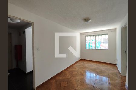 Sala de apartamento para alugar com 2 quartos, 43m² em Jardim Dayse, Ferraz de Vasconcelos