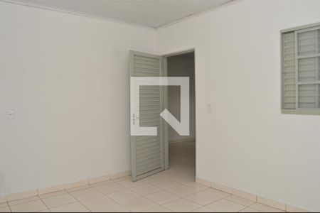 Quarto 1 de casa para alugar com 2 quartos, 90m² em Setor Central, Goiânia