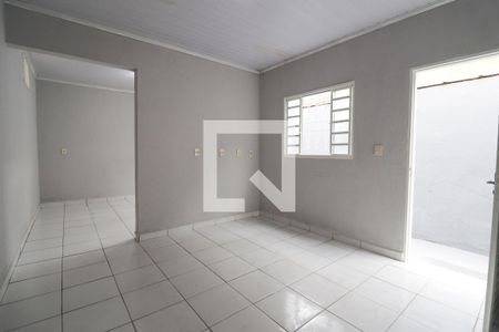 Sala de casa para alugar com 2 quartos, 70m² em Setor Central, Goiânia