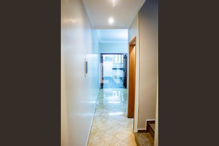 Corrdor de casa para alugar com 3 quartos, 340m² em Vila Maria, São Paulo
