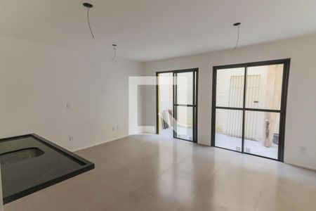 Sala / Cozinha de apartamento para alugar com 1 quarto, 63m² em Ferreira, São Paulo