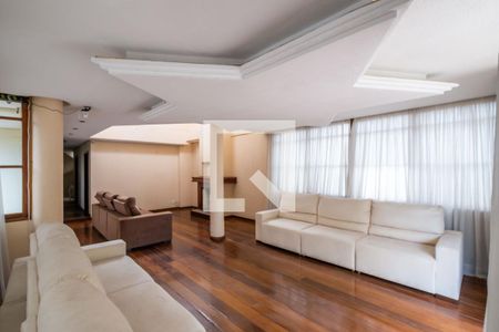 SalaSala de casa à venda com 4 quartos, 574m² em Pedra Redonda, Porto Alegre