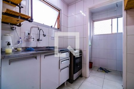 Cozinha de apartamento à venda com 2 quartos, 56m² em Vila Guarani (z Sul), São Paulo
