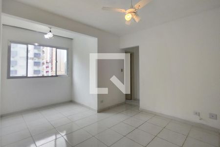 Sala de apartamento para alugar com 2 quartos, 70m² em Caiçara, Praia Grande