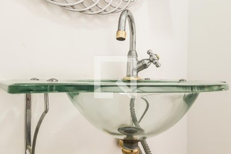 Apartamento para alugar com 171m², 5 quartos e 2 vagas Apartamento para alugar com 171m², 5 quartos e 2 vagasDetalhe do Lavabo