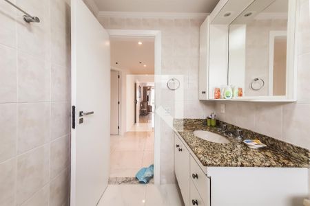 Apartamento para alugar com 171m², 5 quartos e 2 vagas Apartamento para alugar com 171m², 5 quartos e 2 vagasBanheiro Social