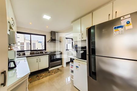 Apartamento para alugar com 171m², 5 quartos e 2 vagas Apartamento para alugar com 171m², 5 quartos e 2 vagasCozinha