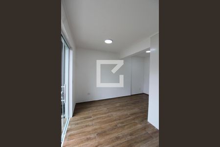 Sala/Cozinha de casa à venda com 2 quartos, 125m² em Vila Paulo Silas, São Paulo