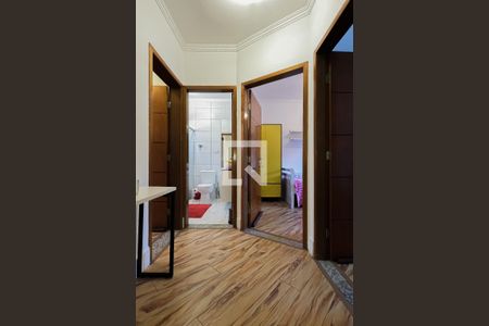 Casa de condomínio à venda com 130m², 3 quartos e 2 vagas Casa de condomínio à venda com 130m², 3 quartos e 2 vagasCorredor