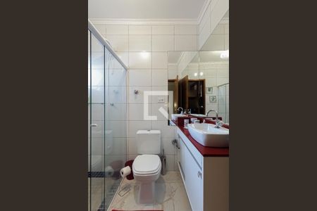 Casa de condomínio à venda com 130m², 3 quartos e 2 vagas Casa de condomínio à venda com 130m², 3 quartos e 2 vagasBanheiro