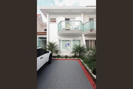 Casa de condomínio à venda com 130m², 3 quartos e 2 vagas Casa de condomínio à venda com 130m², 3 quartos e 2 vagasFachada da Casa