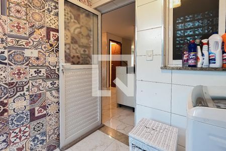 Casa de condomínio à venda com 130m², 3 quartos e 2 vagas Casa de condomínio à venda com 130m², 3 quartos e 2 vagasÁrea de Serviço