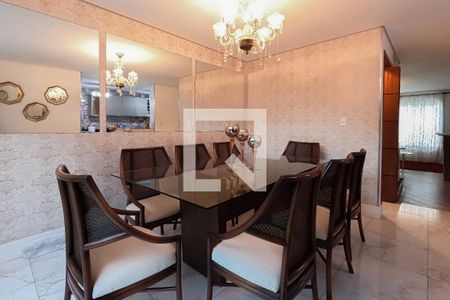 Casa de condomínio à venda com 130m², 3 quartos e 2 vagas Casa de condomínio à venda com 130m², 3 quartos e 2 vagasCozinha