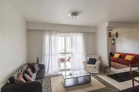 Apartamento para alugar com 80m², 1 quarto e 2 vagasSala de TV