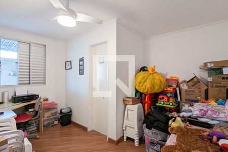 Apartamento à venda com 146m², 4 quartos e 2 vagas Apartamento à venda com 146m², 4 quartos e 2 vagasQuarto da suíte 2