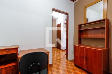 Hall Quartos de casa para alugar com 1 quarto, 50m² em Vila Gustavo, São Paulo