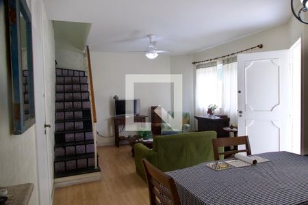 Sala de casa de condomínio à venda com 3 quartos, 182m² em Recreio dos Bandeirantes, Rio de Janeiro