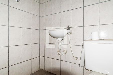 Banheiro de casa para alugar com 1 quarto, 42m² em Americanópolis, São Paulo